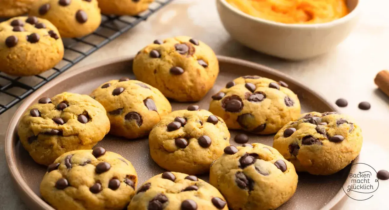 Leckere Schoko-Cookies, perfekt für jedes Cookies Rezept. Frisch gebacken und bereit zum Genießen.